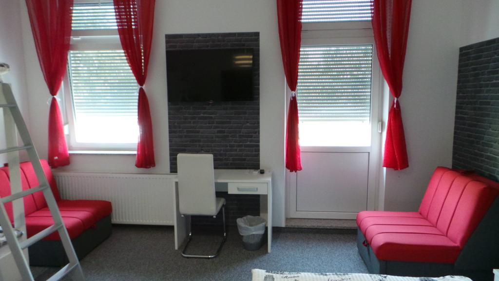Hostel Levicki Slavonski Brod Zimmer foto