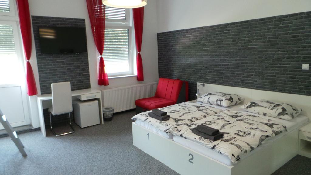 Hostel Levicki Slavonski Brod Zimmer foto