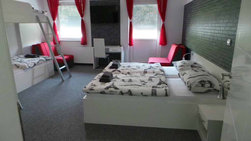 Hostel Levicki Slavonski Brod Zimmer foto
