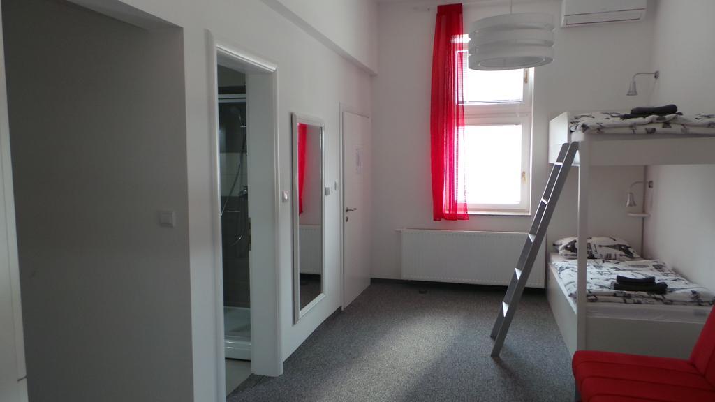 Hostel Levicki Slavonski Brod Zimmer foto
