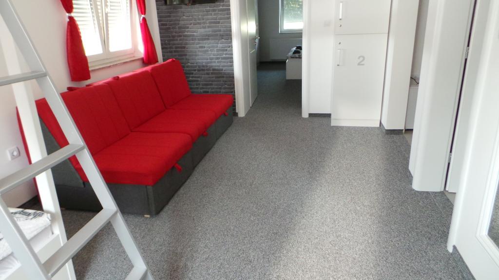 Hostel Levicki Slavonski Brod Zimmer foto