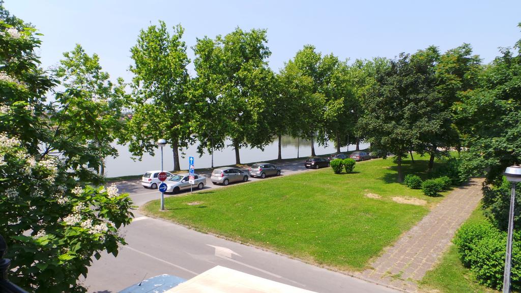 Hostel Levicki Slavonski Brod Zimmer foto