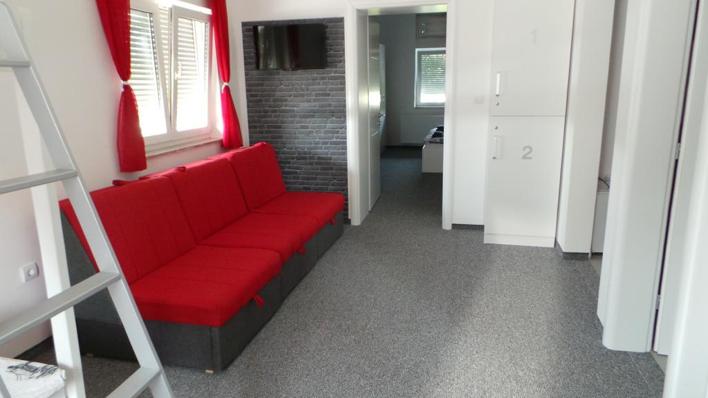 Hostel Levicki Slavonski Brod Zimmer foto