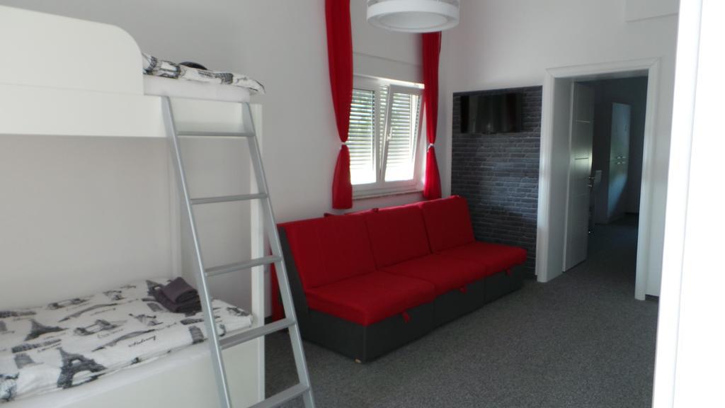 Hostel Levicki Slavonski Brod Zimmer foto
